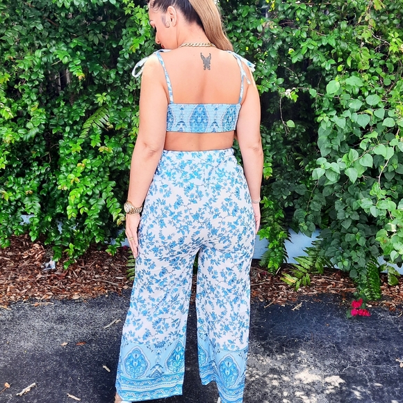 2 piece Outfits - Picture 4 of 6